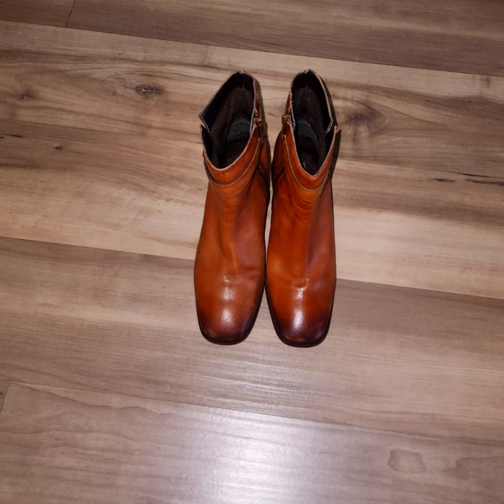 Italian leather boots